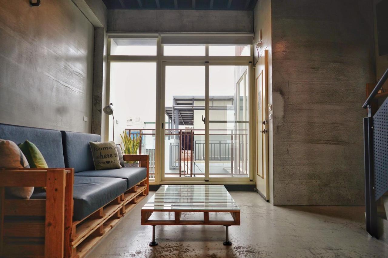 40Inn Backpackers Warehouse Taitung Exterior photo