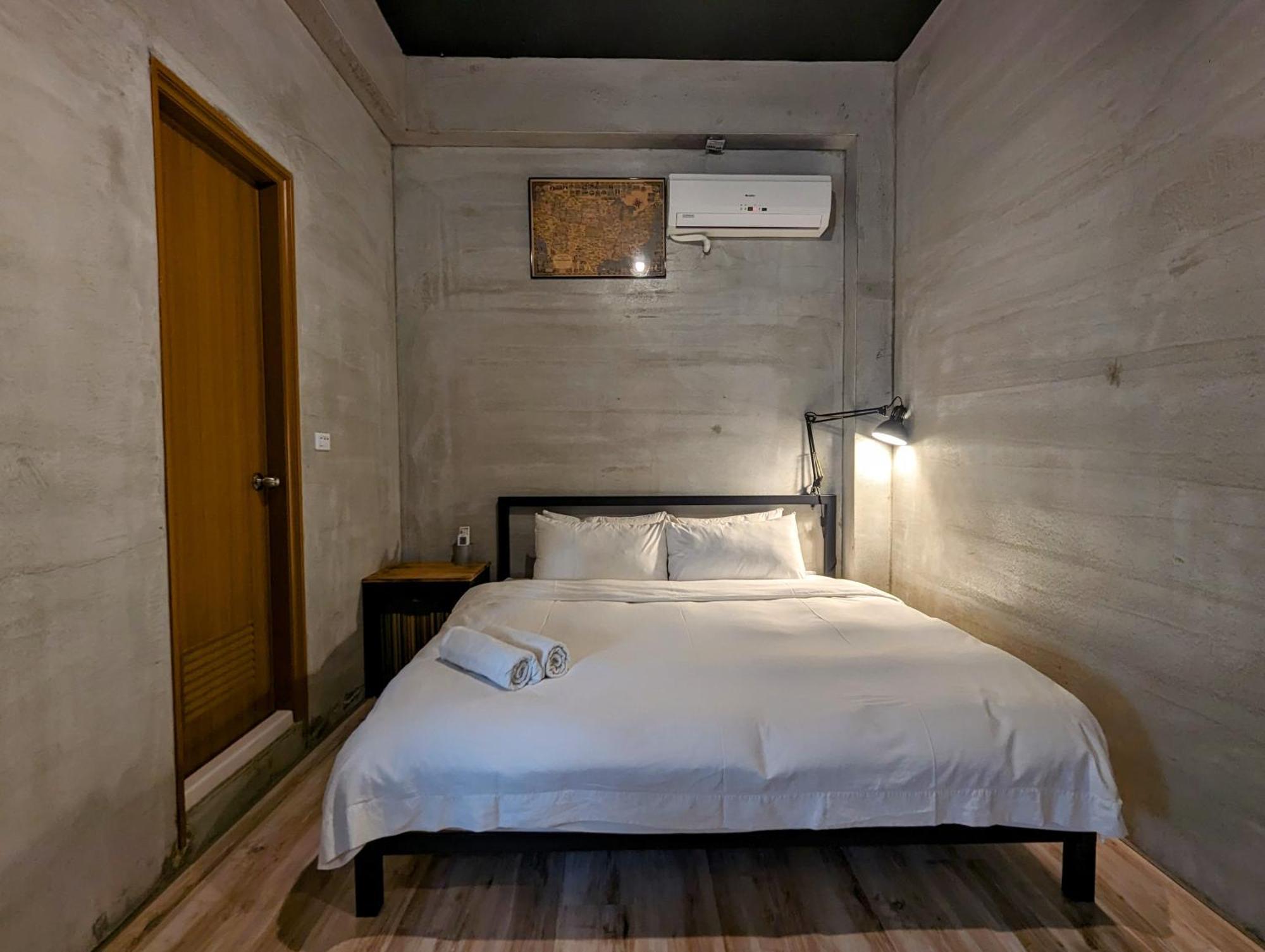 40Inn Backpackers Warehouse Taitung Exterior photo