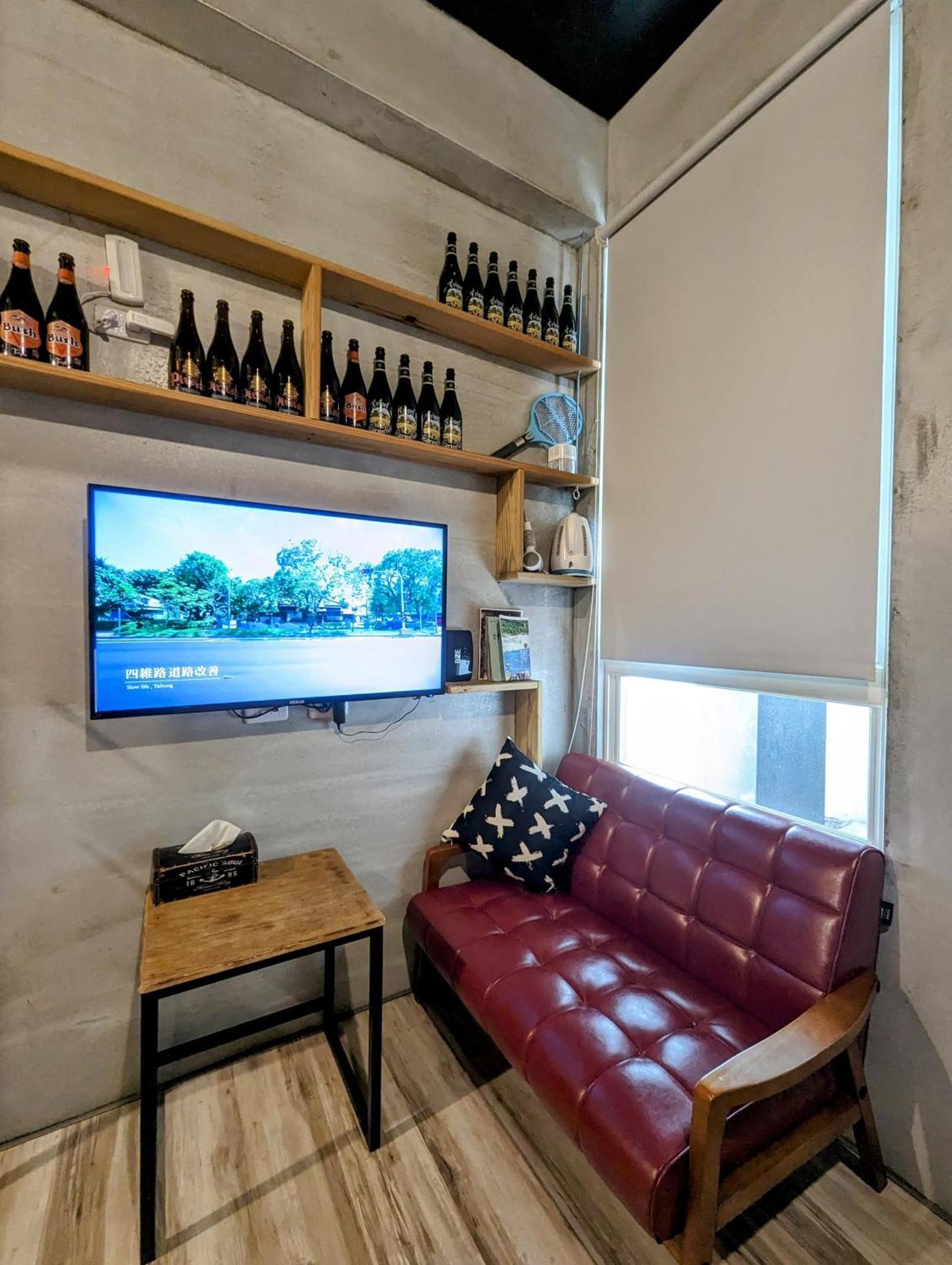 40Inn Backpackers Warehouse Taitung Exterior photo