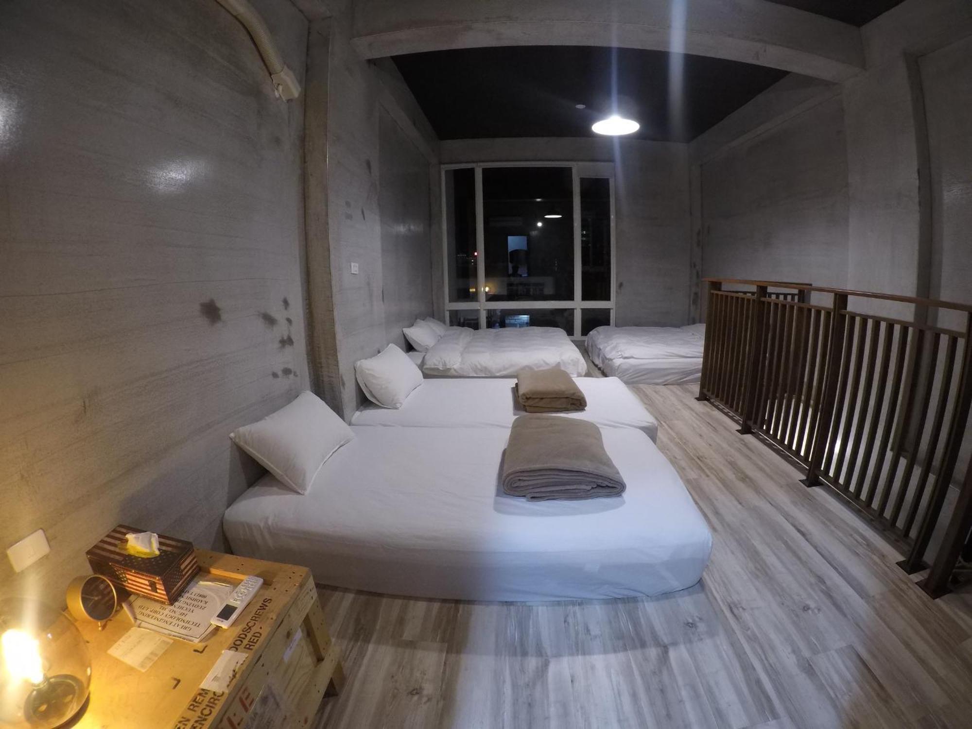 40Inn Backpackers Warehouse Taitung Exterior photo